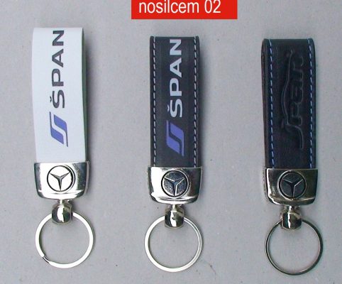 Obesek s kovinskim nosilcem 02